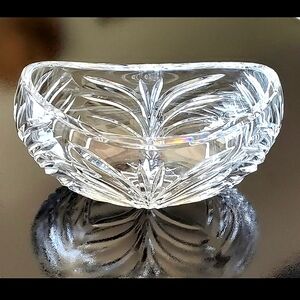 Bright 6 3/4" Oval Crystal Bowl